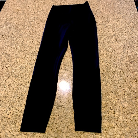 Blk Lululemon Leggings Size 6 - Picture 1 of 3